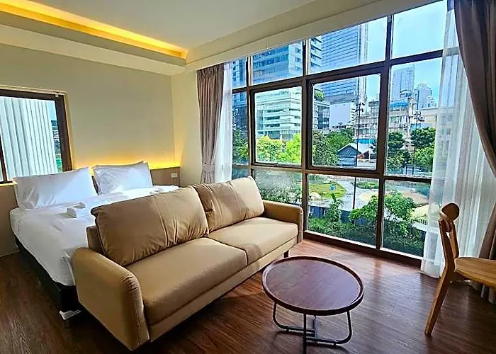 Hotel Hotei Park Silom-surawong 3*