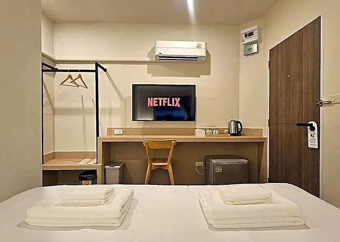 Hotei Park Silom-surawong 3*
